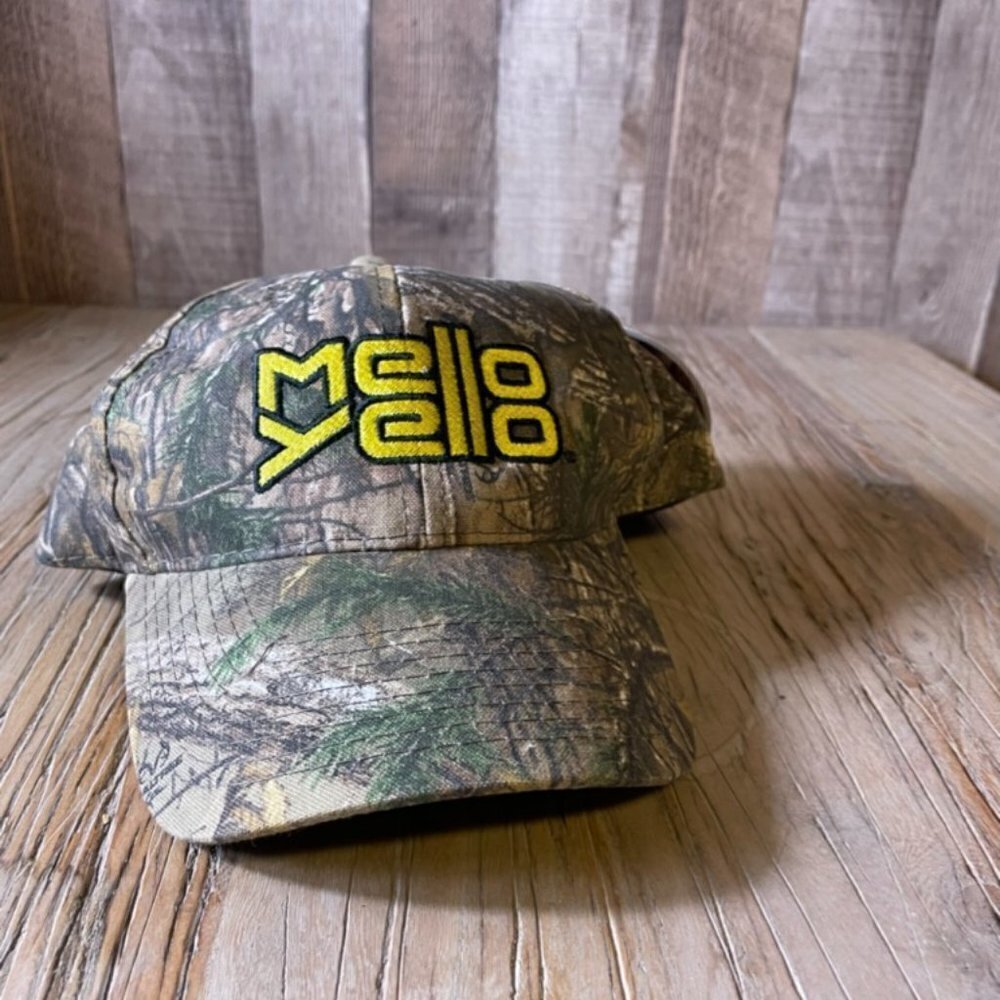 Mellow Yellow Realtree Xtra Camouflage Hat Baseball Cap NWT